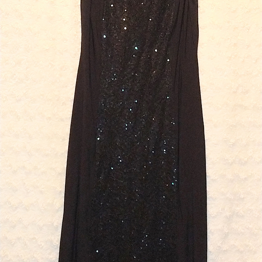 Dress - Picture 4 of 7